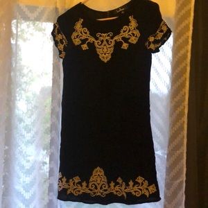Lulu’s embroidered dress